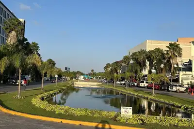 Image de Privilegiado, a paso de cine, restaurant, bar, tienda\n12 min aero\n 20 min playa \n