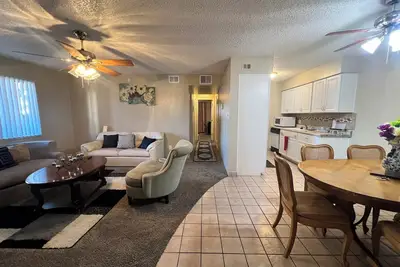 Image de Lovely 2-bedroom apartment with WiFi, Ac in Tucson