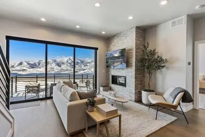 Image de Scenic Sanctuary, Luxury Home w/ Views