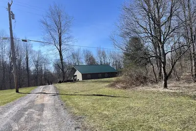 Image de Quaint whole house, very private, fireplace, pet friendly, 30 min. to Adk park