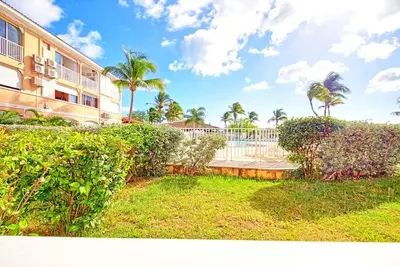 Image de Studio chaleureux et bien équipé