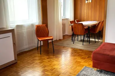 Image de Großzügige Ferienwohnung mit Blick auf Eines der Schönsten Geotope Bayerns