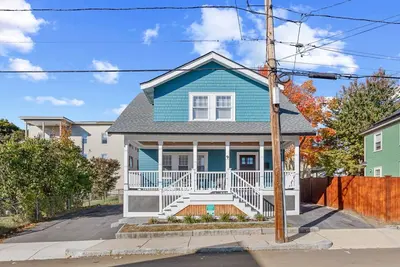 Image de Home Away From Home in Lowell