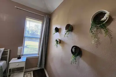 Image de Peaceful 3br Home | Family-Friendly | Near Lake & Umhb