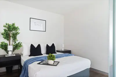 Image de Comfy 2br Apt Only a-4-min Walk to Victoria Market