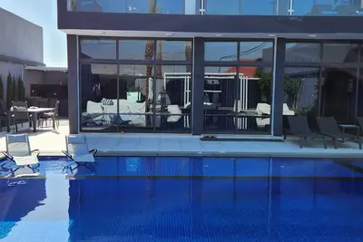Image de Elysee Villa \nstunning chalet located in the enchanting Dead Sea area of Jordan