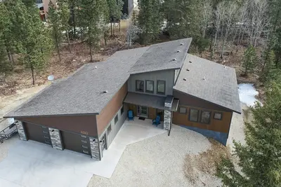 Image de Open 3100 Sq. Ft. Lodge w/ 2 Bedro. on Main Lev. , 7 Per. Hot Tub, Game Room