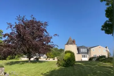 Image de Coastal mill, panoramic stunning sea views, woodland walks and more!