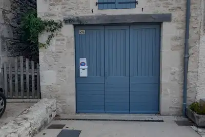 Image de Maison en Pierre au Centre du Village