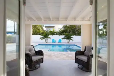 Image de Beautiful Pool/Spa, Steps to Sand & Restaurants, Golf Cart Included