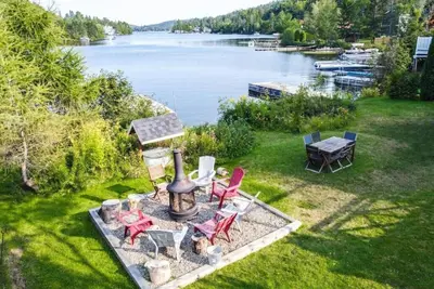 Image de Oasis au Bord du Lac avec Spa et Ski à 3 minutes