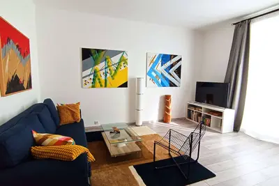 Art Place - Spacious & Chic
