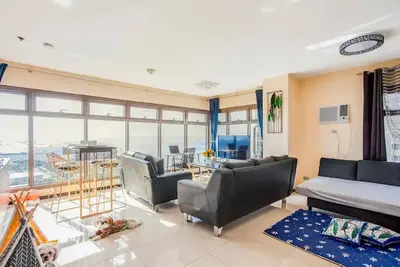 Image de The Penthouse @ The Radiance\n\n