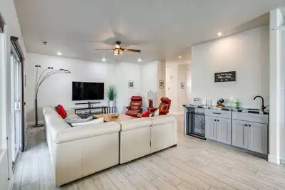 Image de Spacious Mesquite Getaway - 1/2 Mi to Golf Course