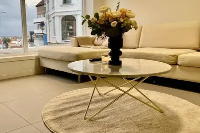 Image de City House Summary:<br>B