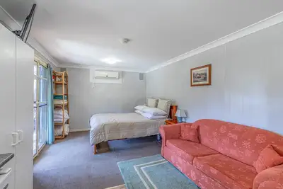 Image de Our River Cabin surrounded by peaceful bushland is the perfect little getaway