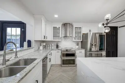 Image de Oasis Cozy  5br W Bbq+ pool + Cinema