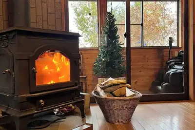 Image de A log house villa for rent 5 minutes by car to La / Takashima Shiga