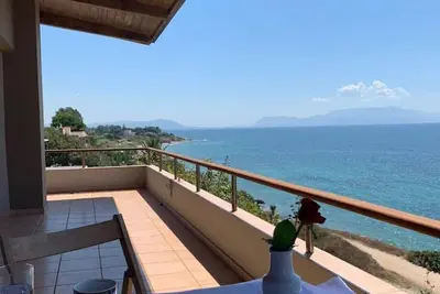 Image de 360º suite with endless views to the Ionian Sea