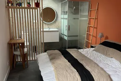 Image de Chambre Double Dans Maison Face Ă la Plage de Saint Colomban