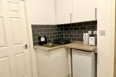 Image de Modern 2 Bedroom Apartment - Neath Port Talbot Near Briton Ferry Train Station