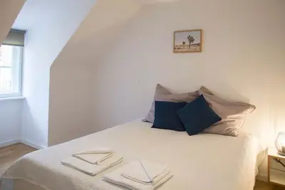 Image de Bright and newly renovated apartment near Schöneberg