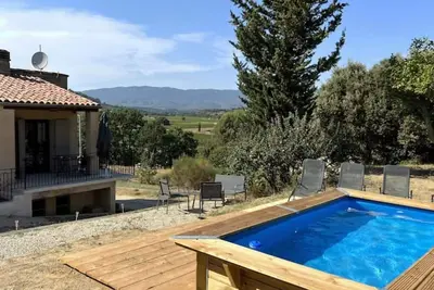 Image de Maison entière \"L'écrin du Luberon\" - piscine privée, jardin arboré
