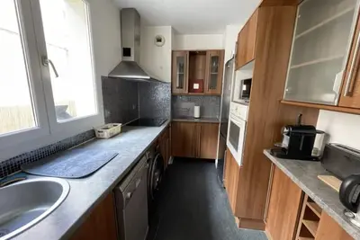 Image de Appartement avec terrasse proche de Paris et La Défense.