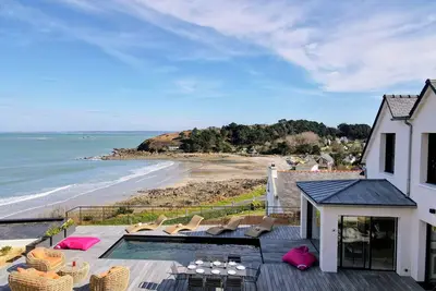 Image de Villa Aux 3 Bains - Plage, Piscine, Spa