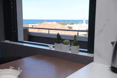 Image de Phaedra's Studio Sea View