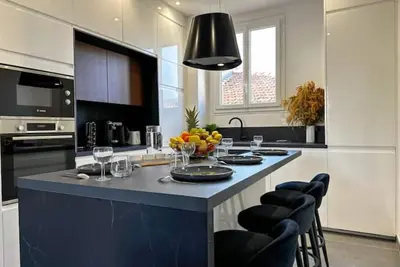 Image de Appart Neuf Luxe • 2Ch/2Sdb • Clim • 4-6 Pers • Garage Privé Gratuit • Tram