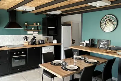 Image de Villa de 70m2 avec jardin privé parking privatif Endroit calme