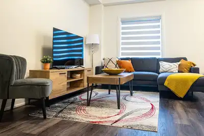 Image de Top-Level Luxe - 3 Bedroom & 2. 5 Washroom ~ Brantford ~ Perfect for Family-stay