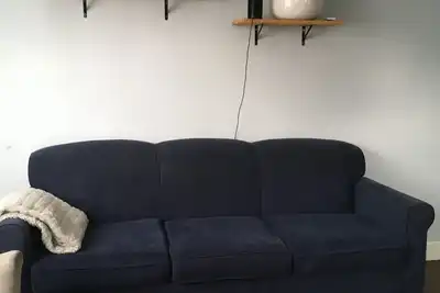 Image de Inner-city family home, close to downtown/Stampede