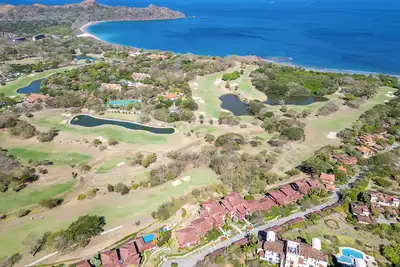 Image de Newly renovated ocean view condo at Beach and golf resort B4209