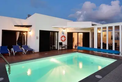 Image de Fab Villa with great views, pool, garden, parking! \nClose to Papagayo beaches.