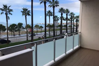 Image de Beach Front Apartment\n\n\n