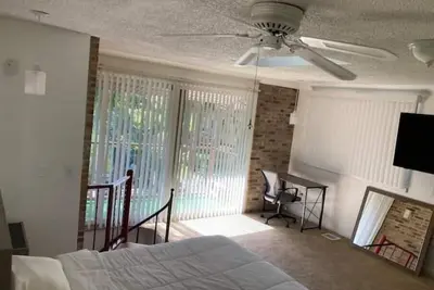 Image de Cozy Gated Nature Walk to MallParkPublix 2Story