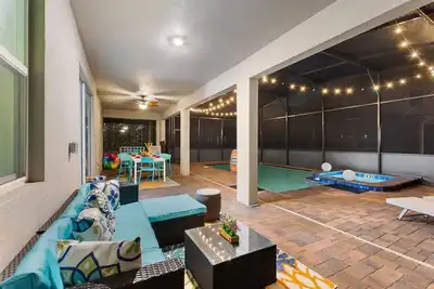 Image de Storey Lake 8 Br Villa | Private Pool & Game‑Room