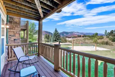 Image de Adventure Awaits at Mh104 | Pine Hollow Nest in Eden!