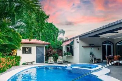 Image de Comfortable 3 bedroom, 3 bathroom private villa with private pool