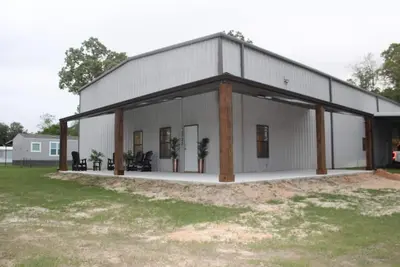 Image de The BooneDocks Lodge in Toledo Bend. Come Experience spacious living.