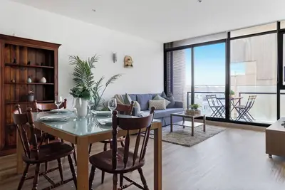 Image de A Chic 2br Apt Near Melbourne Uni, Free Parking