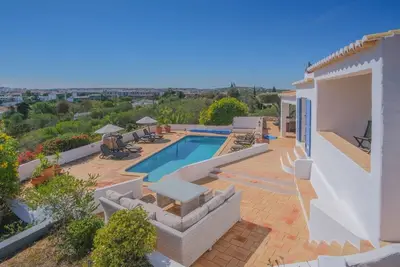 Image de Casa Montaza 4 bedroom private villa that sleeps 8, aircon and pool.