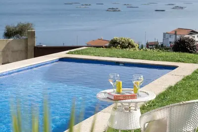 Image de Villa Bellavista Raxó (270), with sea views near Sanxenxo