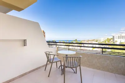 Image de Costa Adeje Beach & Sun Sea View 4