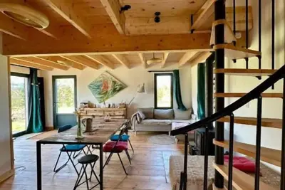 Image de Lodge Evasion fleurie proche St Emilion