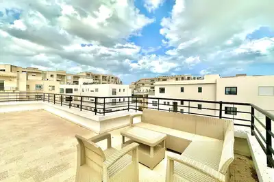 Image de The Lake View spacious with amazing terrace