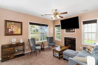 Image de \"Home Away From Home! \" Weekly & Monthly Discounts.