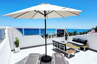 Image de Beautiful Place With Endless sea View